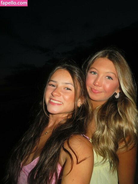 Cailey Presley Fleming art model picture