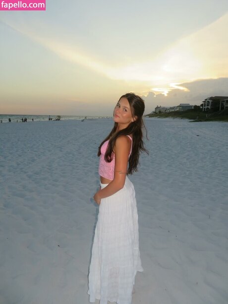 Cailey Presley Fleming high quality actress pics