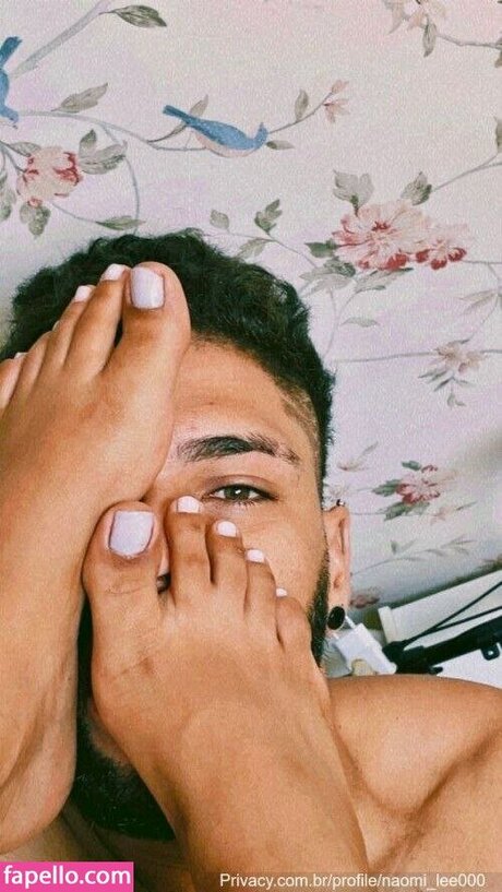 Laish Scully pornstar sexy photos