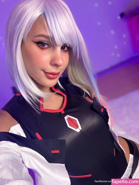 Gabriela Dutra model hot photos