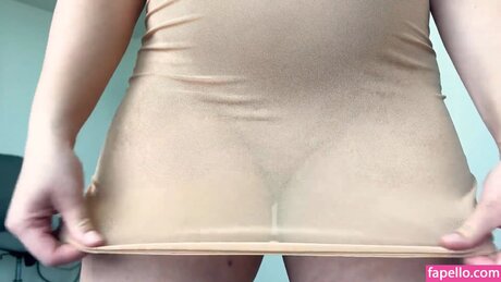 Erika Kay adult model image