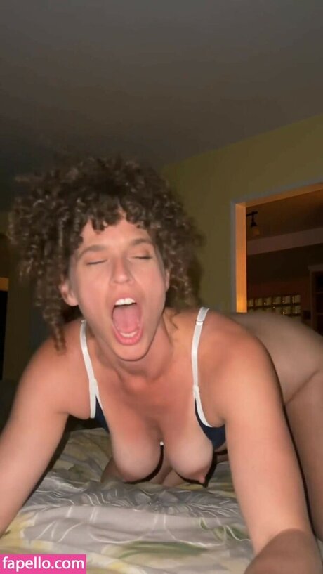 redhead xxx onlyfans pretty galleries