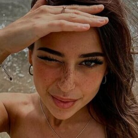 Giorgia Meloni star naked photo