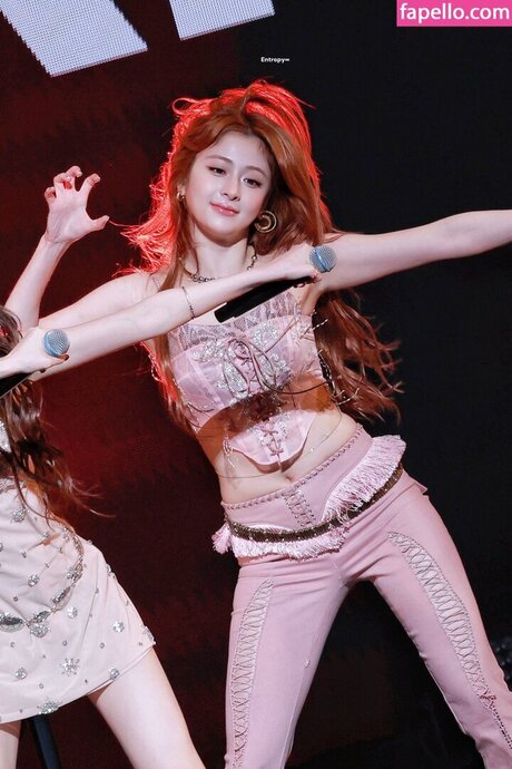 Huh Yunjin_ nudes actress pic