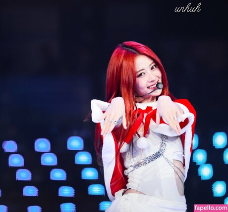 Huh Yunjin_ best star photos