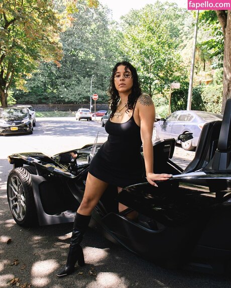 Maleni Cruz star nude gallery