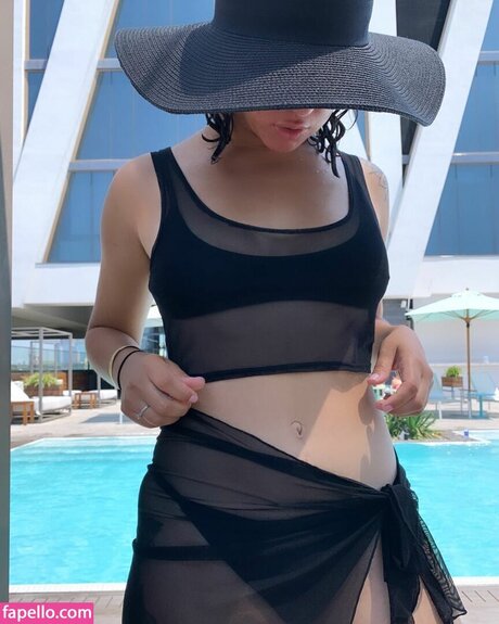 Maleni Cruz perfect model pics