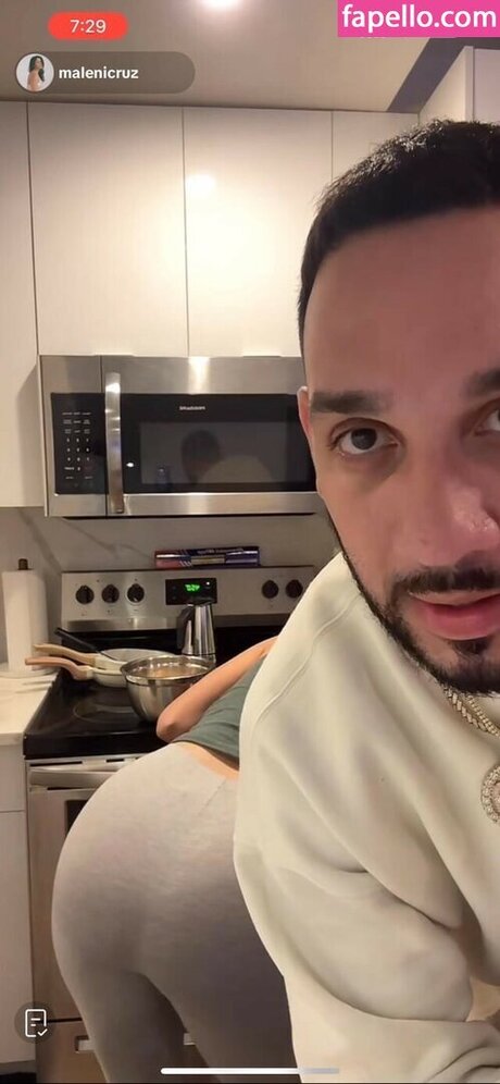 Maleni Cruz sexy pornstar images