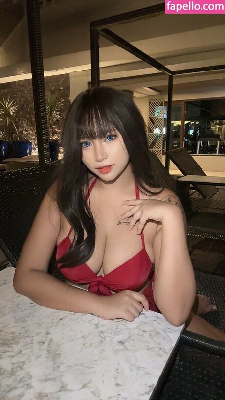 Vayzen Rin sex pornstar archive