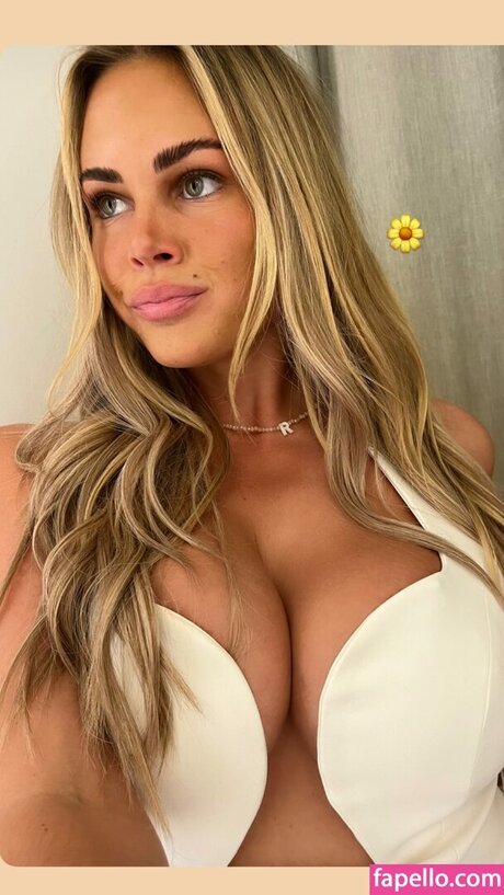 reeganbaildon_ star porn picture