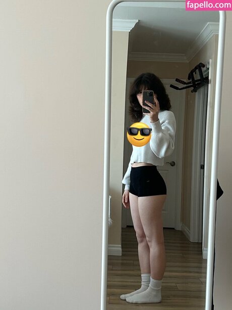 Squirtstain art actress gallery