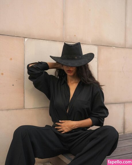 Sonam Bajwa porn actress pictures