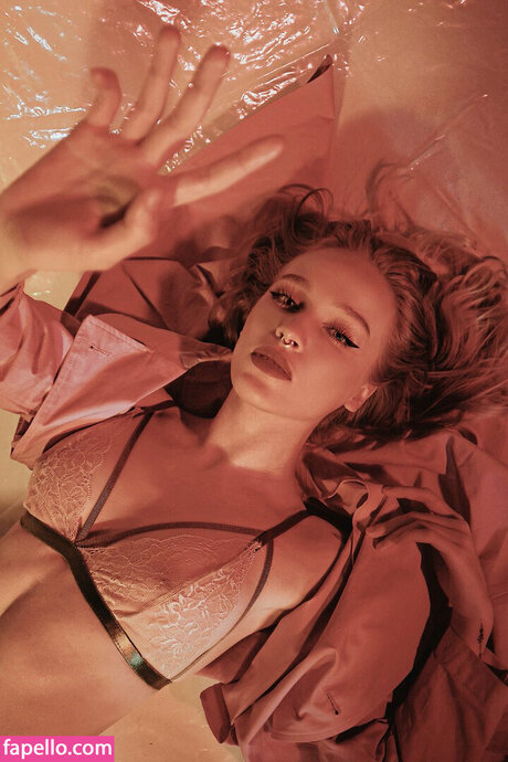 albertaberlin sex actress image