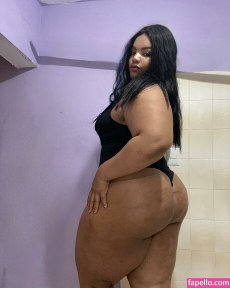 Airam Natt porn model picture