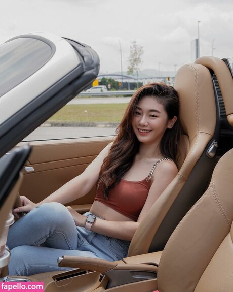 yo nicole perfect star photo