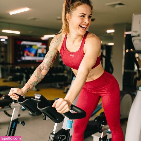 Christmas Abbott star naked image