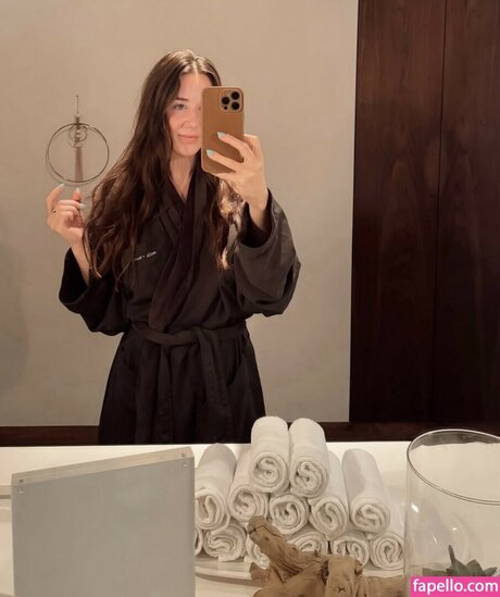 Johnie Maraist porn model pics