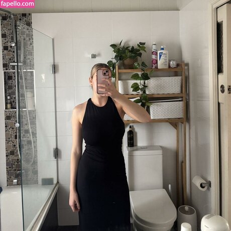 Nicola Crisa art pornstar picture