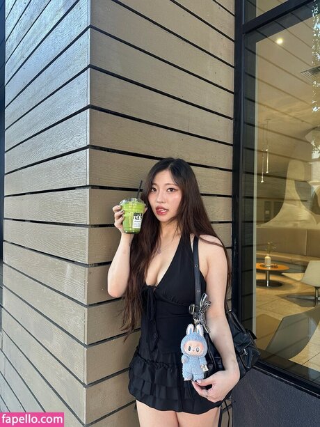 female midget onlyfans beautiful xxx gallery