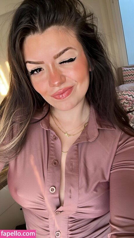 Simge Baranko lu perfect model pictures