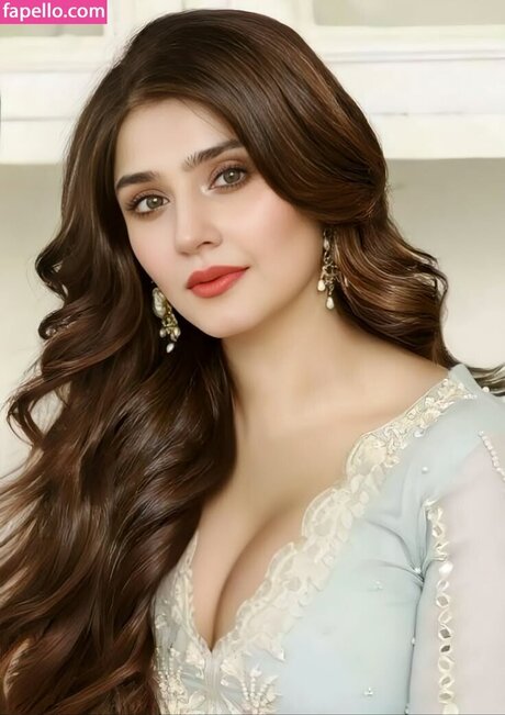 Dur E Fishan star sexy img