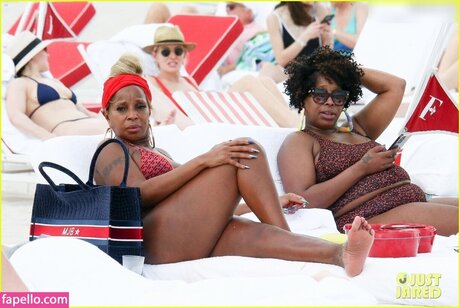 Mary J Blige pornstar high quality img