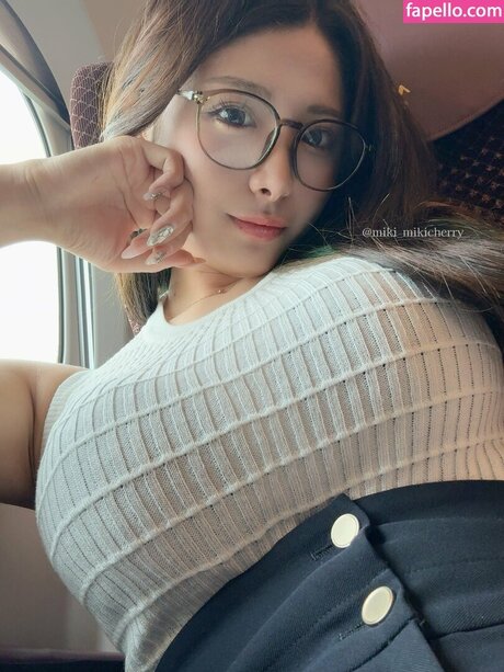 mikimiki cherry free star galleries