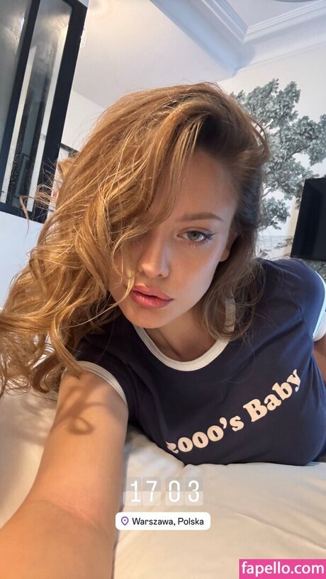 influesii753 star nude img