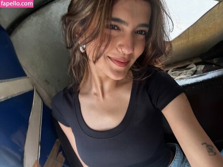 female onlyfans porno img