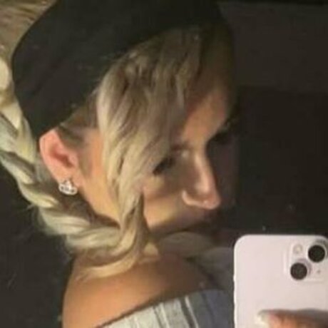 maisyrose32 naked star pics