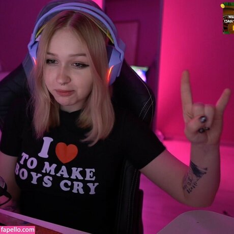 teen deepthroat onlyfans top picture