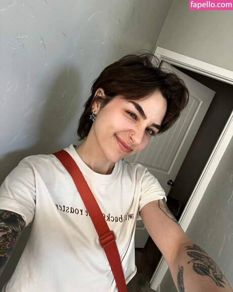 Ohkaylin sexy model photos