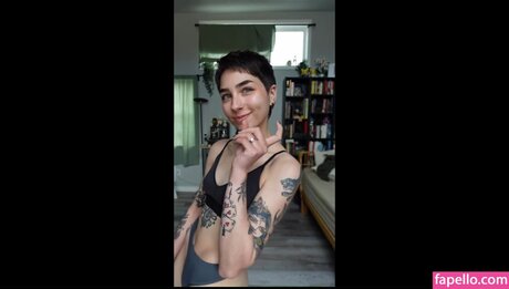 curly redhead onlyfans nudes photo