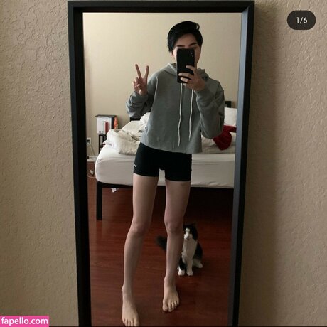 Ohkaylin pornstar hot img