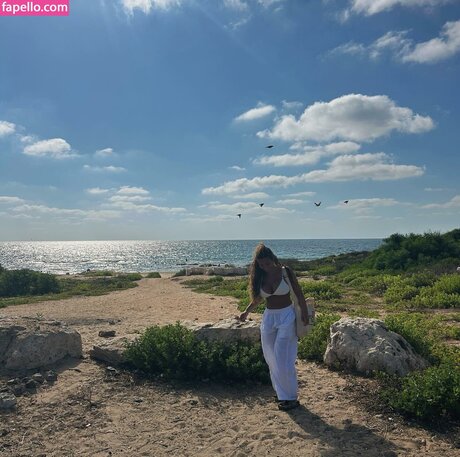 noadabushh model erotic pics