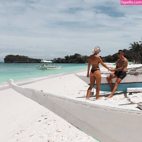 dabbleandtravel hot pornstar picture