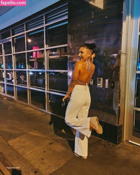 Ella Ding pornstar sexy pictures