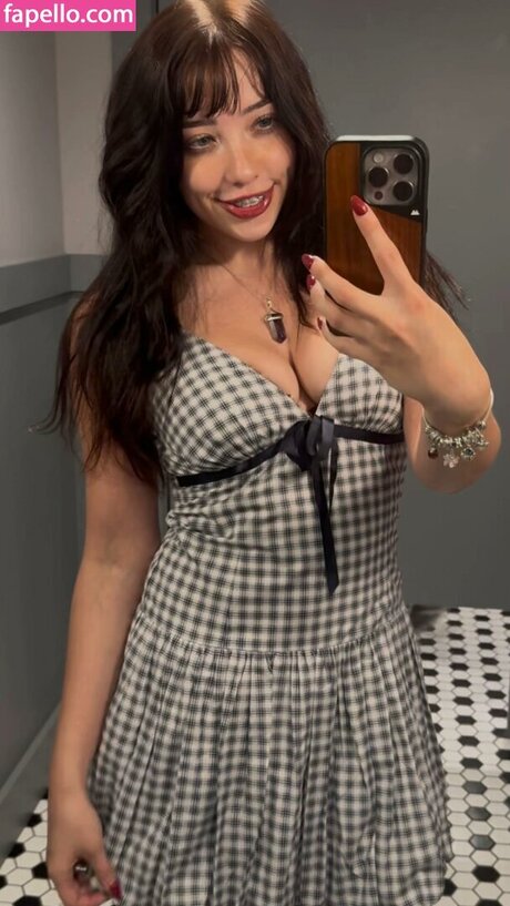 Meowcrobe erotic actress archive