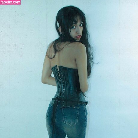 Aislinn Ritchie nudes pornstar img