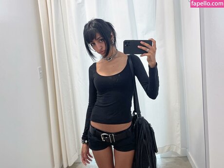 Aislinn Ritchie pornstar hot img