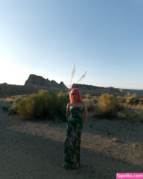 Ava Maybee perfect model pics