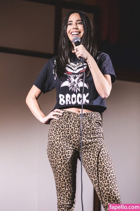 Rachel Wolfson model nice images