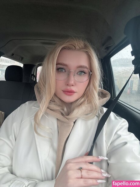 Elena Kyalviyainen Profile pic