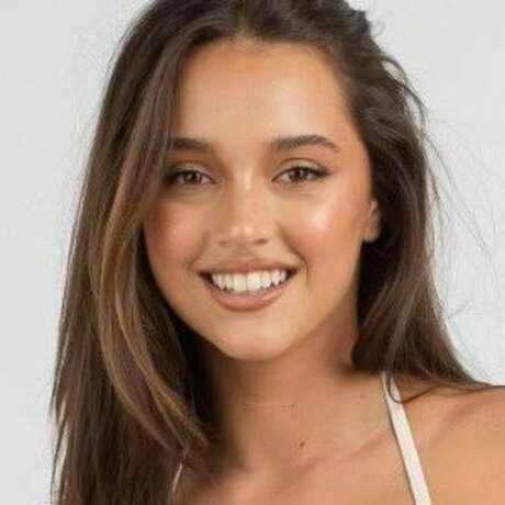 Milly Adamson star erotic picture