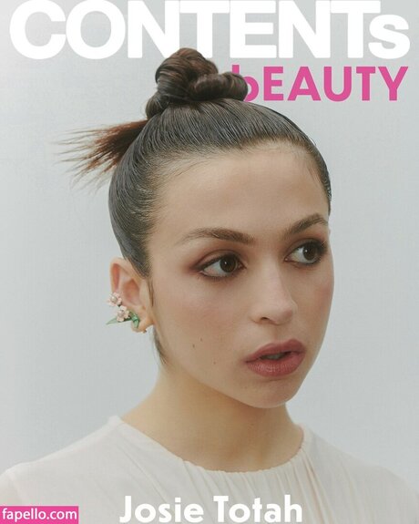 Josie Totah high quality actress images