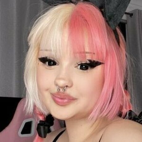 Cheriybomb erotic star gallery