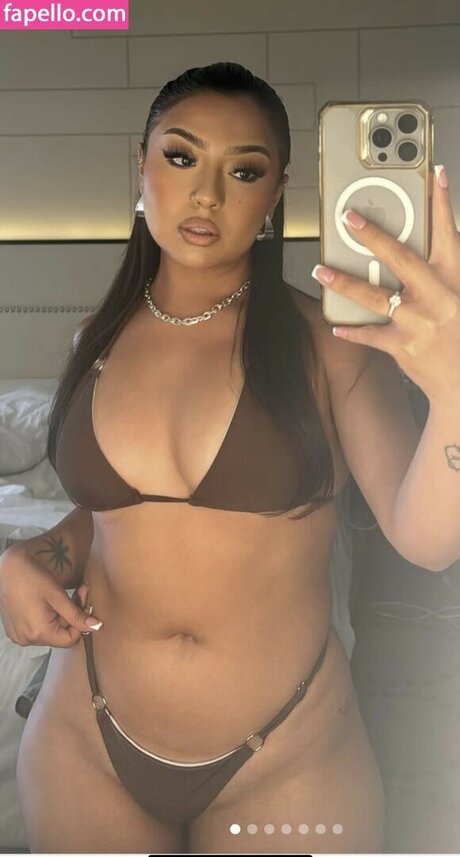 Tania alvrz xxx star pictures