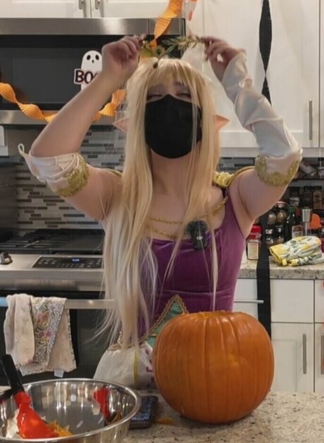 Harriet Barnes model high quality gallery