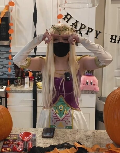 Harriet Barnes erotic pornstar archive