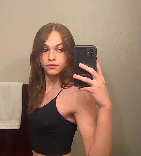 Cadence Marang star perfect pic